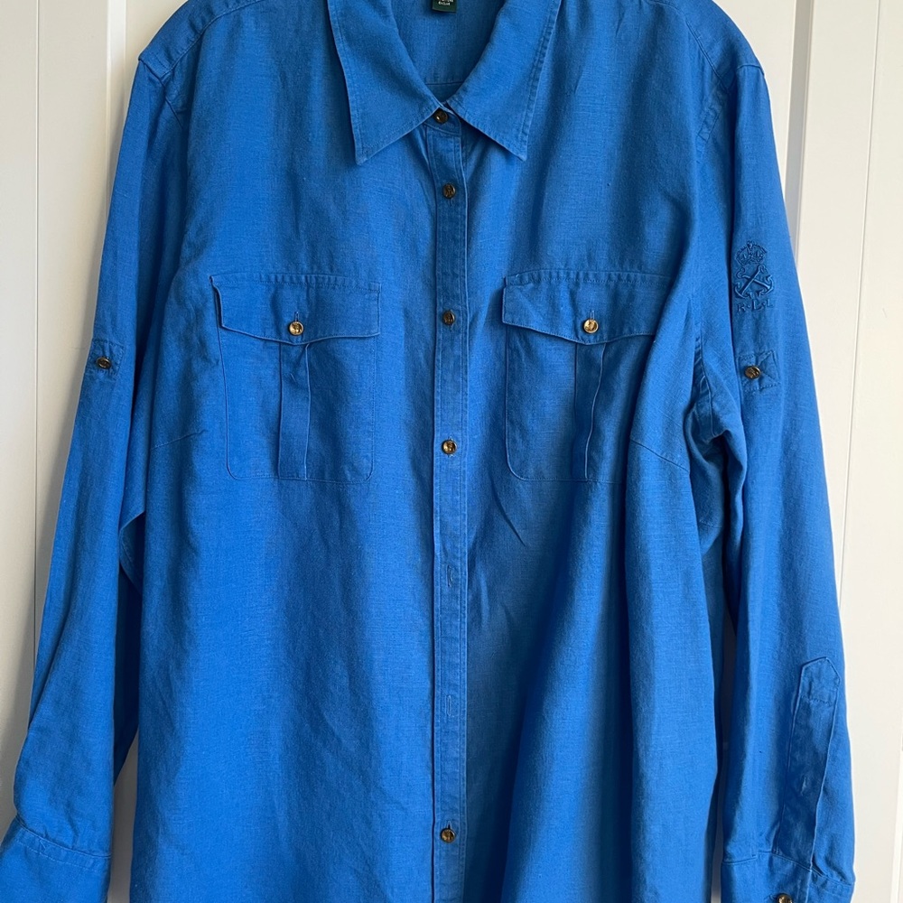 Women’s Lauren Ralph Lauren Blue Button-Up Shirt